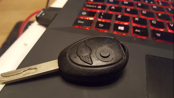 Byr Mini (1. Gen) Anahtar Kilit düğmesi değiştirme (Plastik Aparattır!!!) 3D - Resim 2