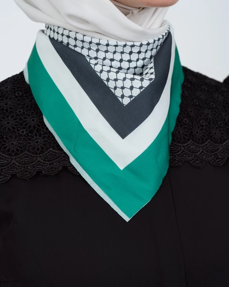 Filistin Bayrak Renkleri Çerçeveli Filistin Kefiye Desenli  Küçük Fular 45*45 Unisex S100029 - 5