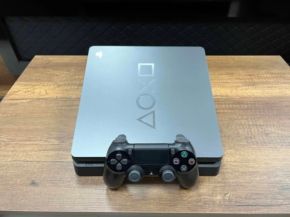 PlayStation 4 Özel Seri 1 TB Tek Kol (İKİNCİ EL) - 3