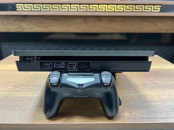 PlayStation 4 Özel Seri 1 TB Tek Kol (İKİNCİ EL) - 7
