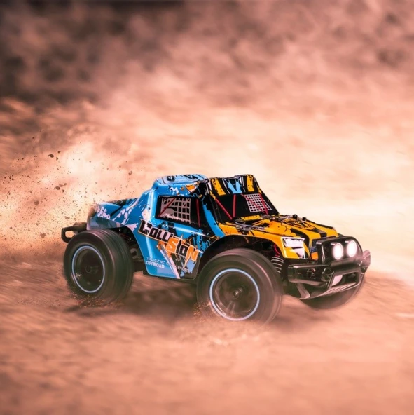 Yüksek Hızlı Araç 1:16 2.G 40km/h Hız Yapan 4x4 Kumandalı Araba - 2