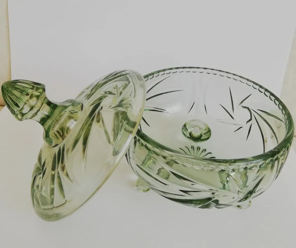 Nane Yeşili Ayaklı Cam Şekerlik – Modern Dekor Lokumluk & Çerezlik - Resim 2