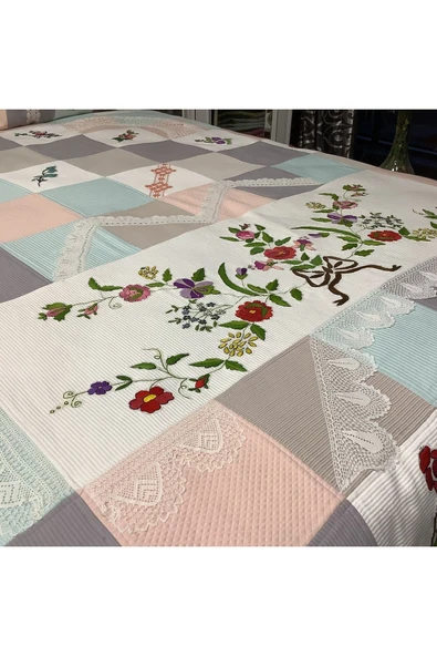 OYA home Patchwork Kaneviçe Ve Dantel Aplikeli Yatak Örtüsü -3 parça - 2