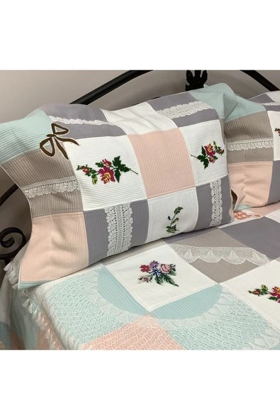 OYA home Patchwork Kaneviçe Ve Dantel Aplikeli Yatak Örtüsü -3 parça - 3