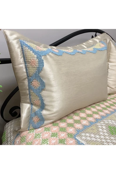 OYA home Renkli Dantelli Yatak Örtüsü -3 parça - 3
