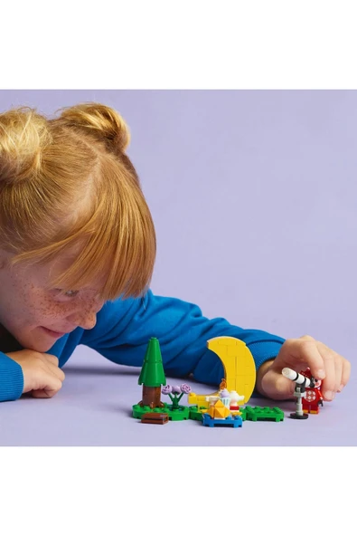 LEGO ® Animal Crossing™ Celeste ile Yıldız Gözlemleme 77053 - 6+ Oyuncak Yapım Seti (78 Parça) - 6