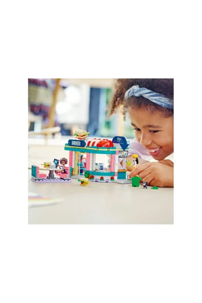 LEGO ® Friends Heartlake Şehir Merkezi Restoranı 41728 - 6 Yaş ve Üzeri için Yapım Seti (346 Parça) - 5