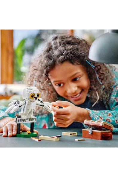 LEGO ® Harry Potter™ Hedwig™, Privet Drive 4 Numara’da 76425 - 7+ Koleksiyonluk Oyuncak Seti (337 Pr) - 4