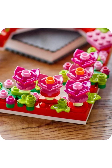 LEGO ® Iconic Kalp Süsü 40638 - 9+ Yaratıcı Model Yapım Seti (254 Parça) - 7