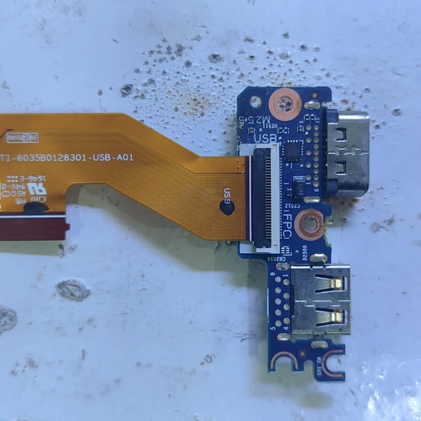 HP 840 G3 G4 VGA USB BOARD FLEX