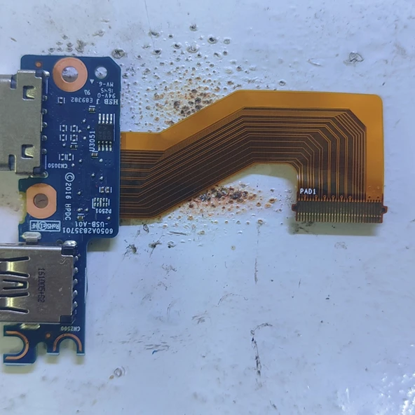 HP 840 G3 G4 VGA USB BOARD FLEX - 2