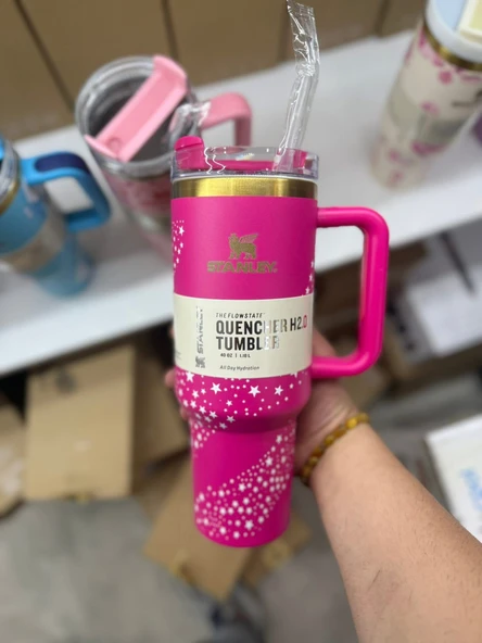 Stanley  Quencher Pipetli Termos Bardak 1.18 Lt Fuşya Yıldız