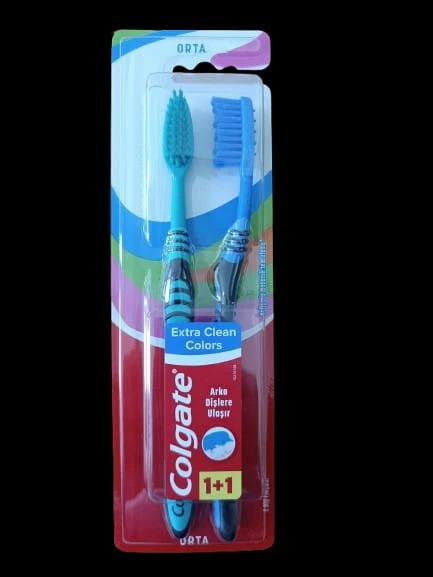 Colgate Extra Clean Colors 1+1 Diş Fırçası