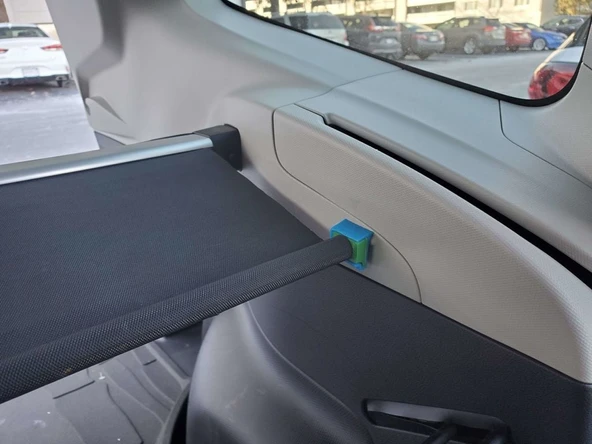 Subaru Forester 2019-2021 Kargo Kapak Durdurucu (Plastik Aparattır!!!)