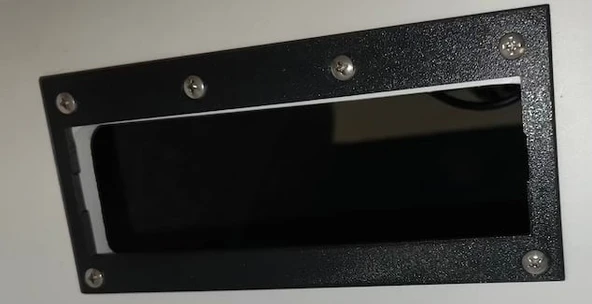 Clarion CMD4'ü tek din radyosuyla değiştirmek için dönüşüm plakası (Plastik Aparattır!!!)
