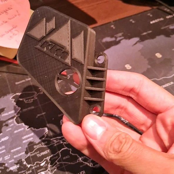 Byr Arka Fren Pompası Kapağı KTM 990 Macera (Sadece Plastik Aparattır!!!) 3D - Resim 2