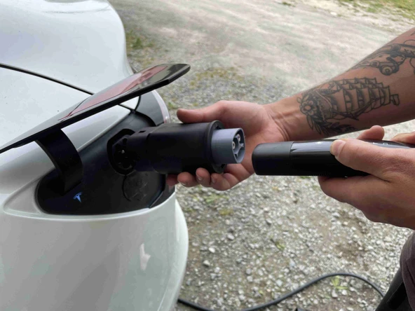 Byr Adaptateur Tesla USA Tip 2'ye (Sadece Plastik Aparattır!!!) 3D - 2