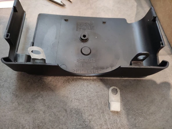 Byr Saab 95 Direksiyon Sütun Kapağı Restorasyonu (Plastik Aparattır!!!) 3D - 4