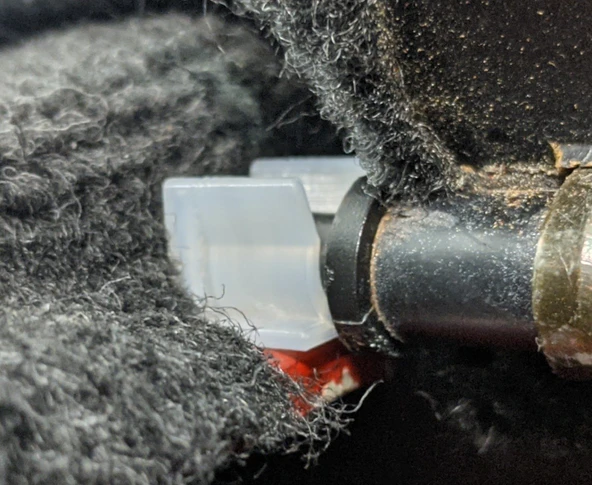 Byr Kulübe: Scirocco 2 53b ve Golf 1 Convertible RV2H için Kapak Bagaj Klibi (Sadece Plastik Aparattır!!!) 3D - Resim 4