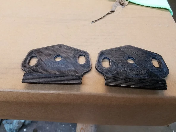 Fiero Sunroof mandal aralayıcıları (Plastik Aparattır!!!)