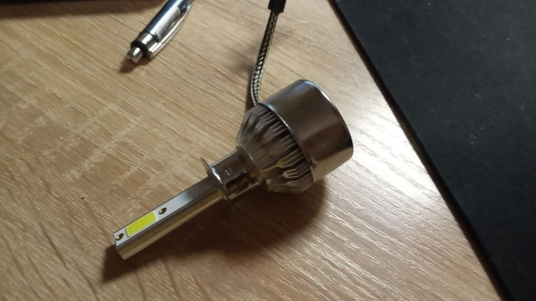 Mazda 323 C BA LED lamba adaptörü (Plastik Aparattır!!!)