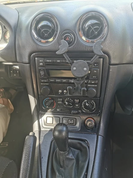 Mazda MX5 NB/NBFL Radyo Telefon Montajı (Plastik Aparattır!!!)