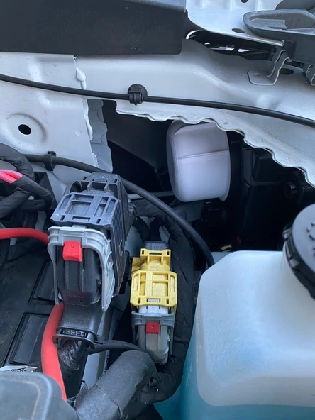 Chevy Colorado 2015+ Toz Kapağı 71mm (Plastik Aparattır!!!)