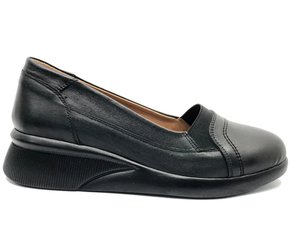 Ayakdaş Hakiki Deri Ortopedik Üstü Lastik Detaylı Kadın Babet Ayakkabı - Resim 2