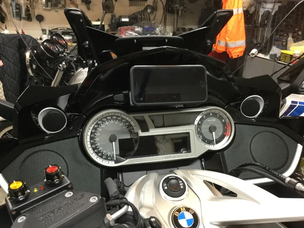 Byr BMW K1600 için Dörtlü Kilit Gösterge Tablosu Adaptörü (Sadece Plastik Aparattır!!!) 3D - 4