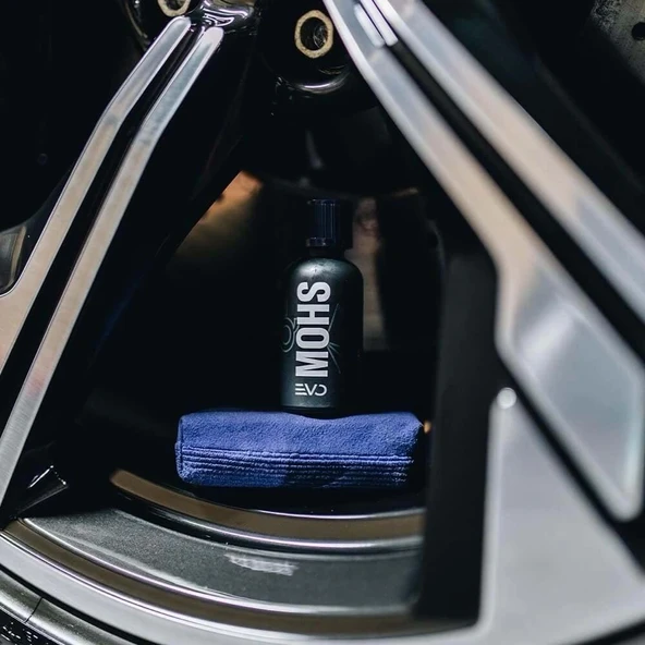 GYEON Q² Mohs EVO Light Box Seramik Kaplama - 50 ml - 9H Oto Boya Koruma-Su İtici - 11