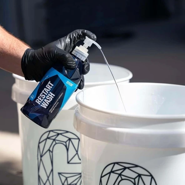 GYEON Q²M RestartWash Seramik Kaplama PPF Yenileyici Asidik Şampuan - 500 ml -Konsantre - 4