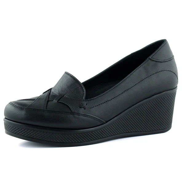 Erkan Saçmacı Shay Exclusives Siyah Hakiki Deri Çapraz Bantlı İşlemeli Dolgu Topuklu Günlük Ayakkabı ürün görseli 1