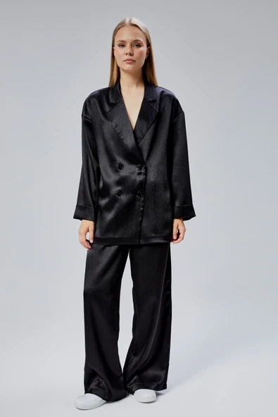 Siyah Oversize Saten Takım