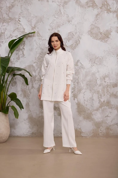 HALKA AKSESUARLI KUŞ GÖZLÜ TAKIM