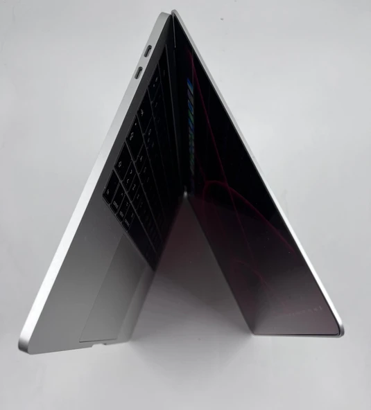 Tamirhane İstanbul Bilişim  Apple MacBook Pro A1706 Touch Bar - 6