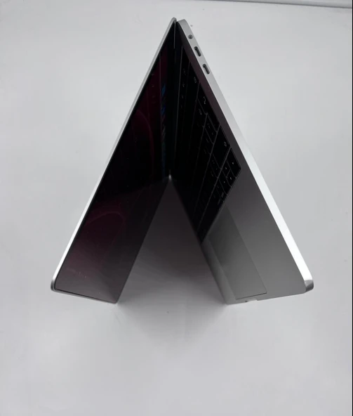 Tamirhane İstanbul Bilişim  Apple MacBook Pro A1706 Touch Bar - 7