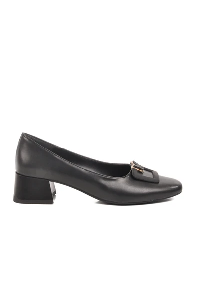 Aspor Siyah Kadın Klasik Topuklu Ayakkabı ürün görseli 1