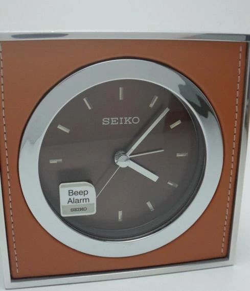 QHE064B Seiko Masa Saati