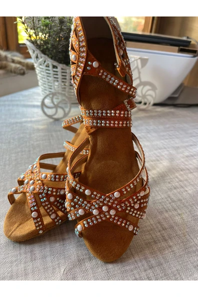 SUNA BEYAZ İNCİLİ SALSA, BACATA, TANGO, DANS AYAKKABISI 8,5 CM TOPUK - Resim 2