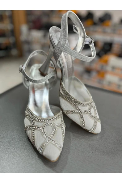 JENA Beyaz-gümüş Trend Model- Zamansız -rahat Kadeh Topuk -kadın - Salon Ve Abiye Ayakkabısı ürün görseli