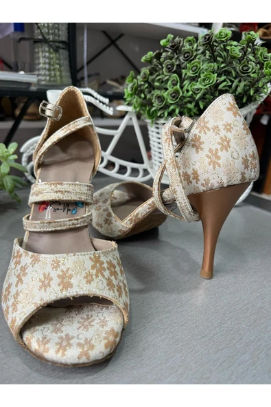 SUNA PAPATYA DESENLİ KAPALI TOPUK TANGO -DANS VE ABİYE AYAKKABISI 8,5 CM TOPUK BOYU