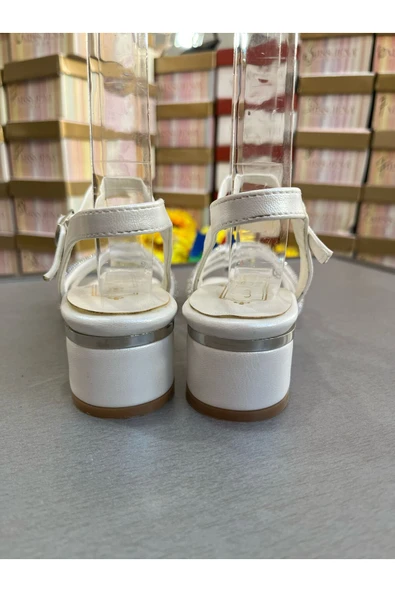 JENA BEYAZ SİMLİ EN MODA 4,5 CM TOPUK BOYUNDA KALIN TOPUK KADIN ABİYE AYAKKABISI - 2