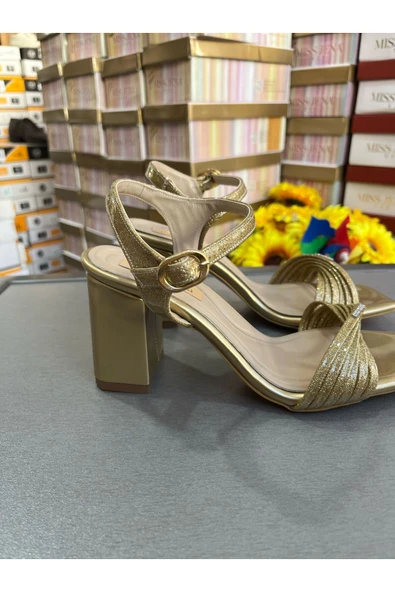 Park Moda ALTIN RUGAN 6BANTLIÖRGÜ 7 CM KALINTOPUKLU AYAKKABIB2025 EN MODA KADIN AYAKKABISI - 6