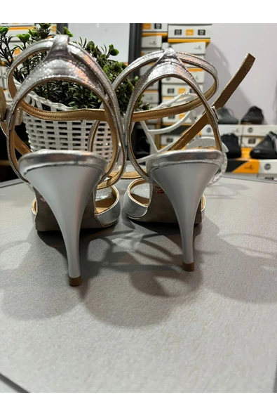 SUNA GÜMÜŞDERİ KELEBEK MODEL 8,5 CM 13 PONT TOPUK BOYU DANS AYAKKABISI - 4