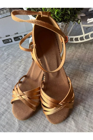 SUNA SATEN BANTLI 6 CM TOPUKLU SALSA , BACATA, DANS VE ABİYE AYAKKABISI