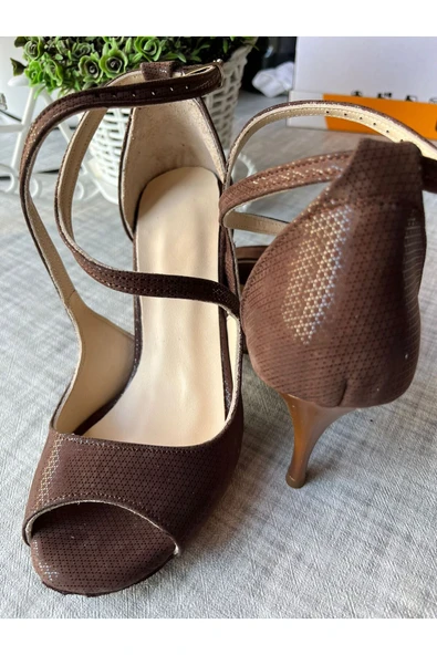SUNA TANGO AYAKKABISI KADIN 8,5 CM (13 PONT)  YANDAN ÇİFT BAĞLI DERİ ÖZEL ÜRETİM ürün görseli