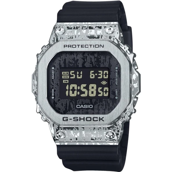 GM-5600GC-1DR Casio G-Shock Erkek Kol Saati ürün görseli 1