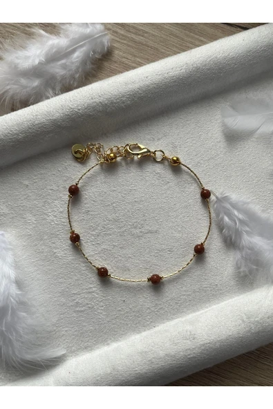 Minimal Yıldız taşı altın kaplama bileklik el yapımı ürün görseli