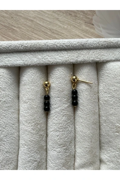 Minimal Siyah Turmalin Taşı Altın Kaplama Top Küpe ürün görseli