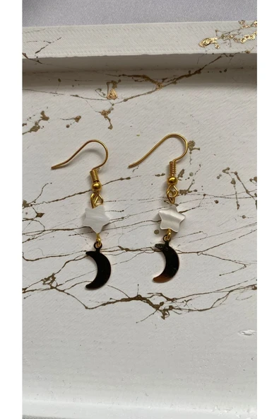 Sedef Doğal Taş Ay Detaylı Altın Sallantı Küpe